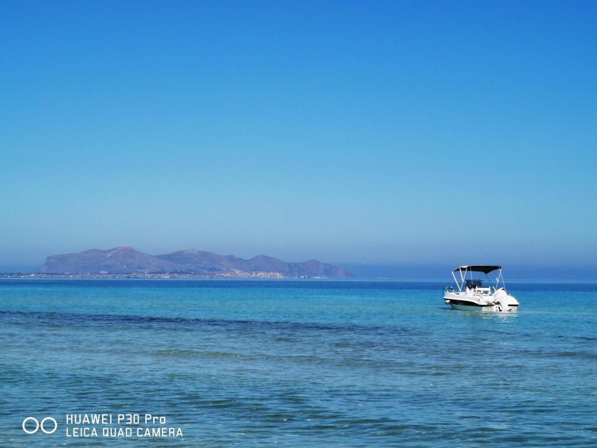 Brezza Salina Panzió Torre Nubia Kültér fotó